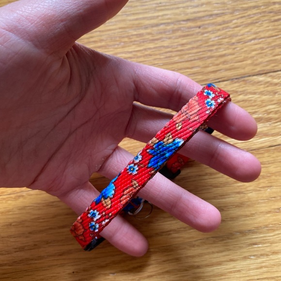 Adjustable Kitten Collar - Picture 2 of 5